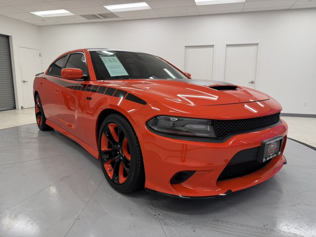 2021 DODGE Charger