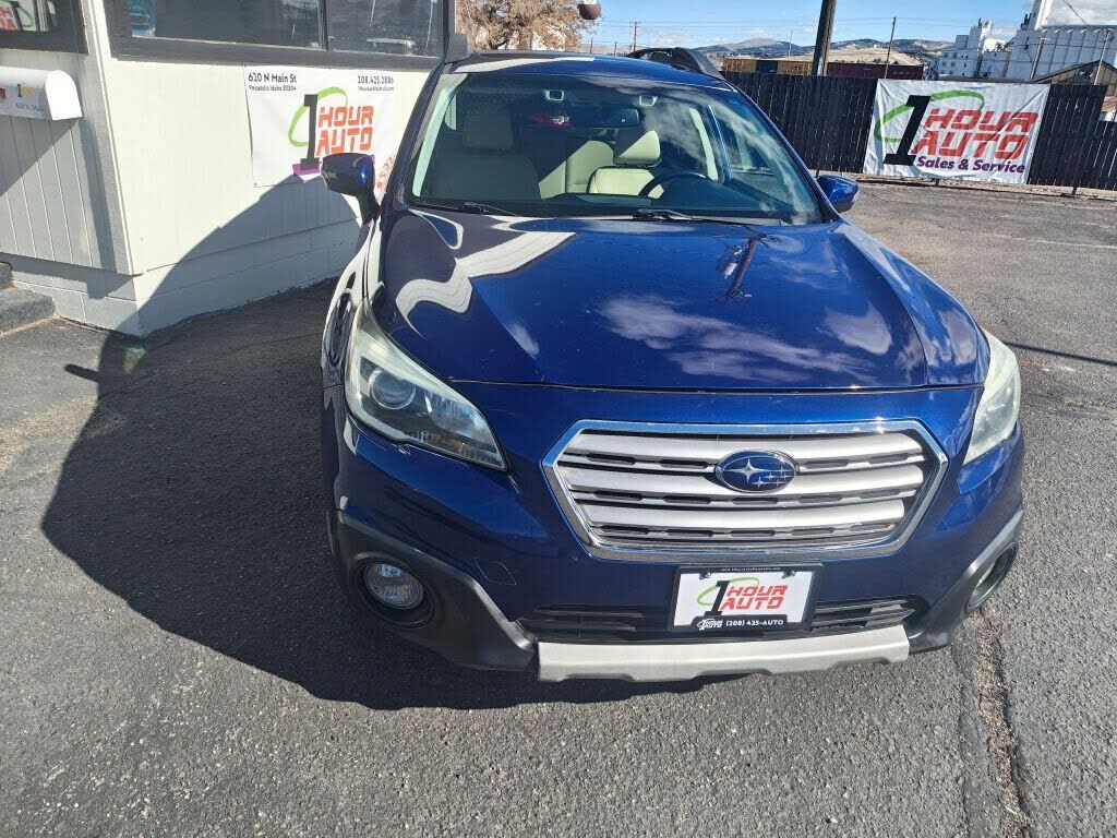 2016 SUBARU Outback