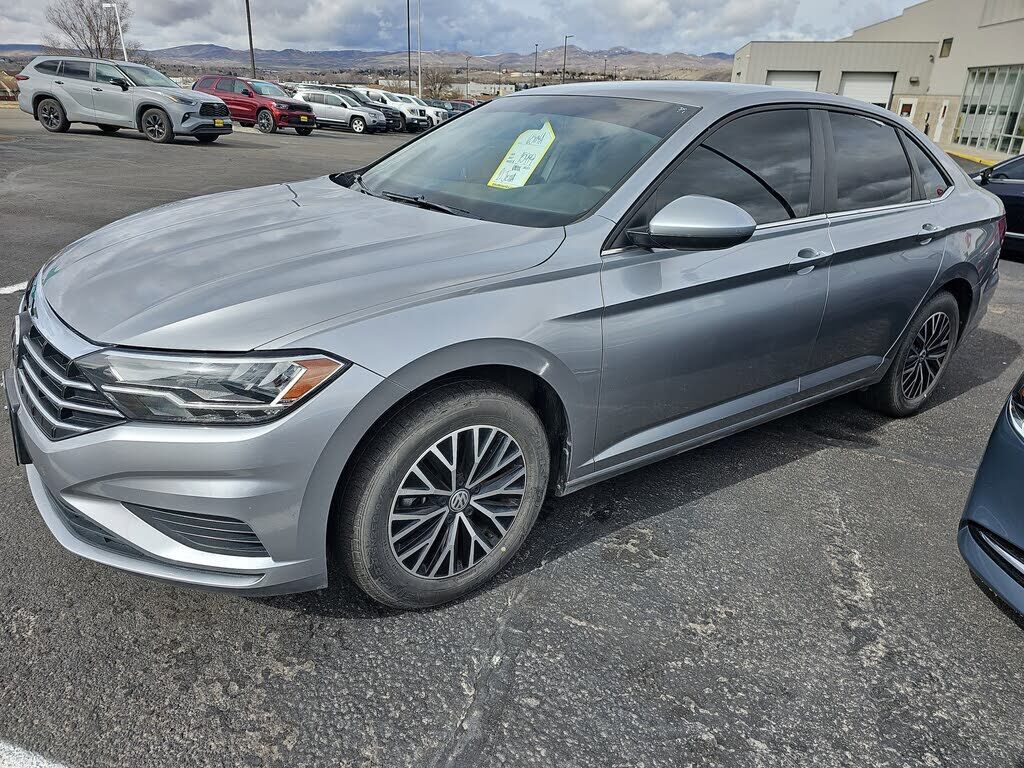 2021 VOLKSWAGEN Jetta