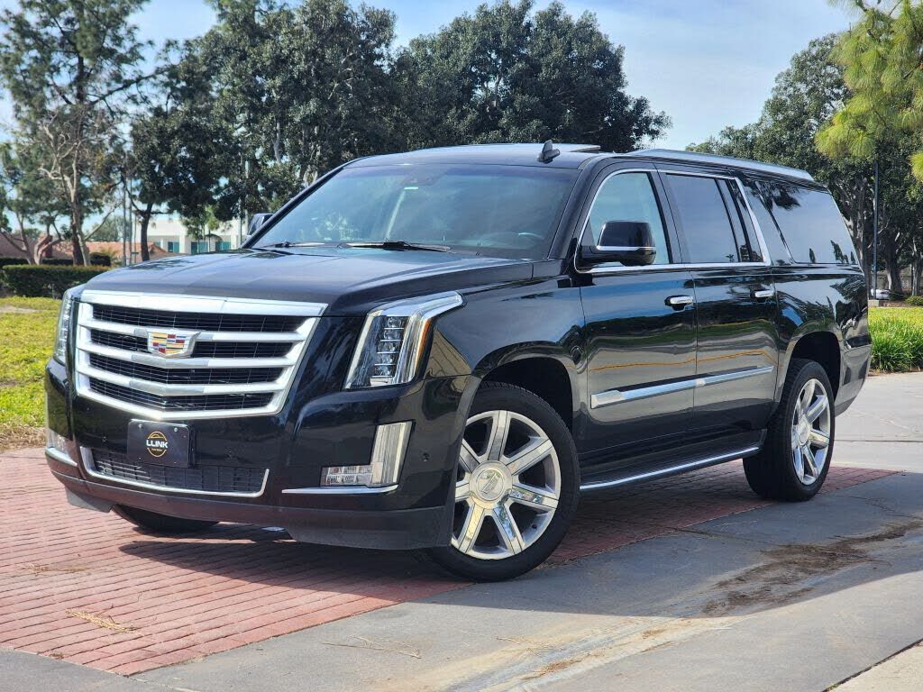 2020 CADILLAC Escalade ESV