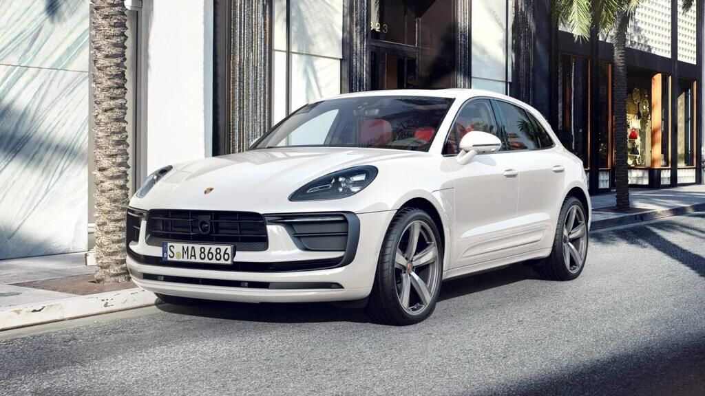 2024 PORSCHE Macan