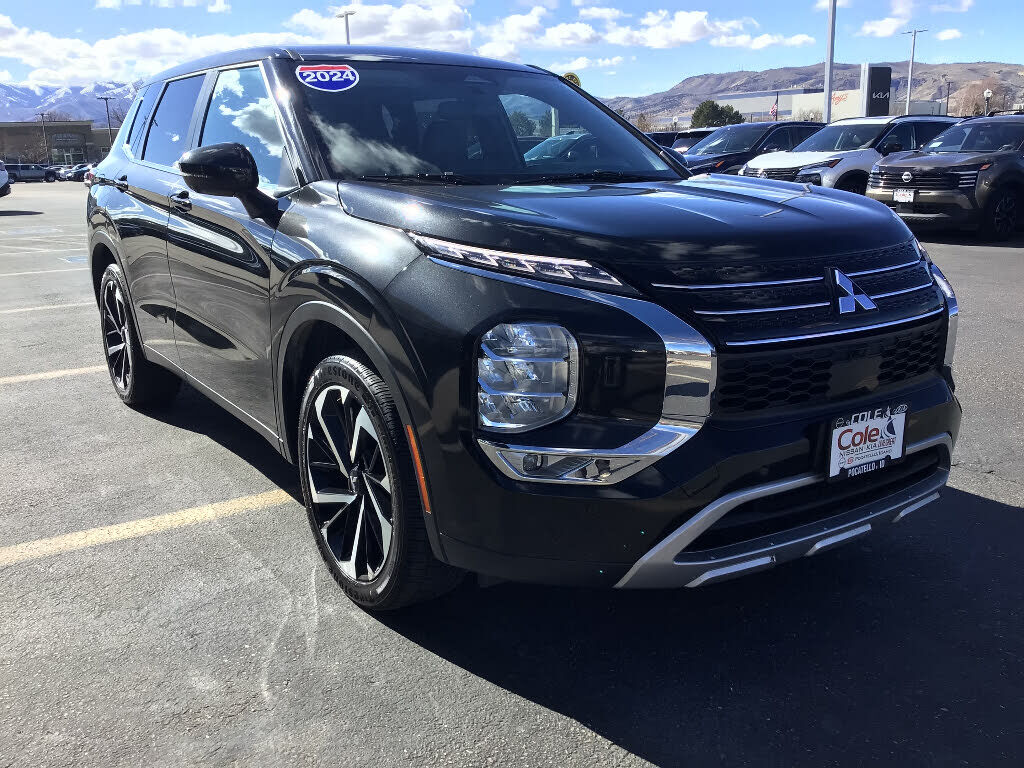 2024 MITSUBISHI Outlander