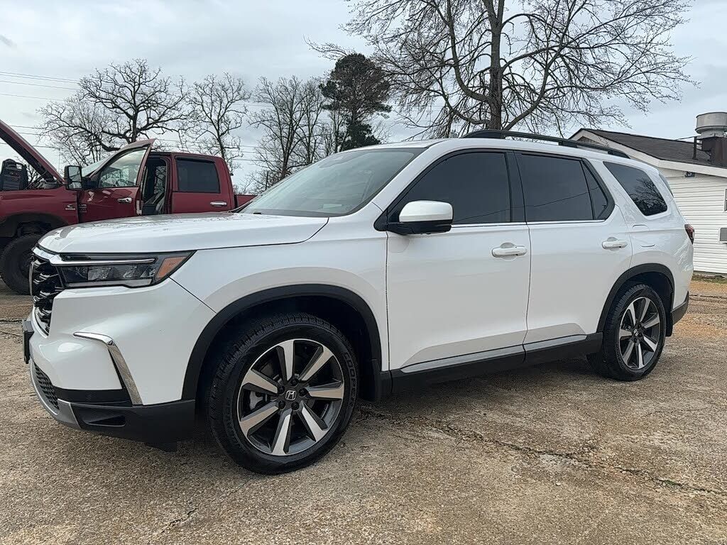 2023 HONDA Pilot
