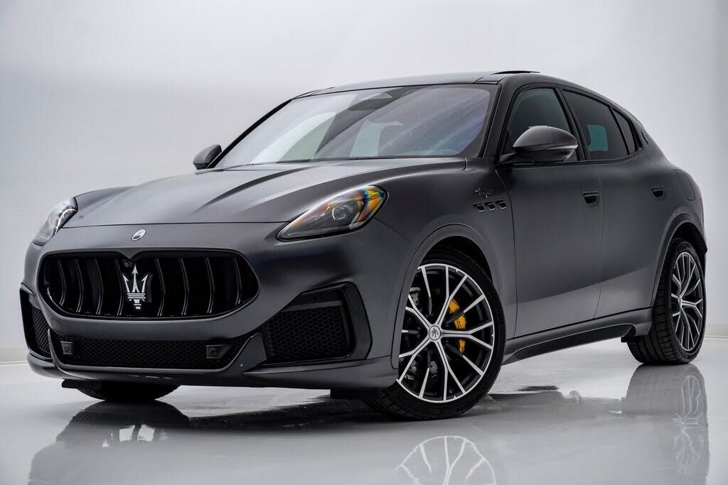 2024 MASERATI Grecale