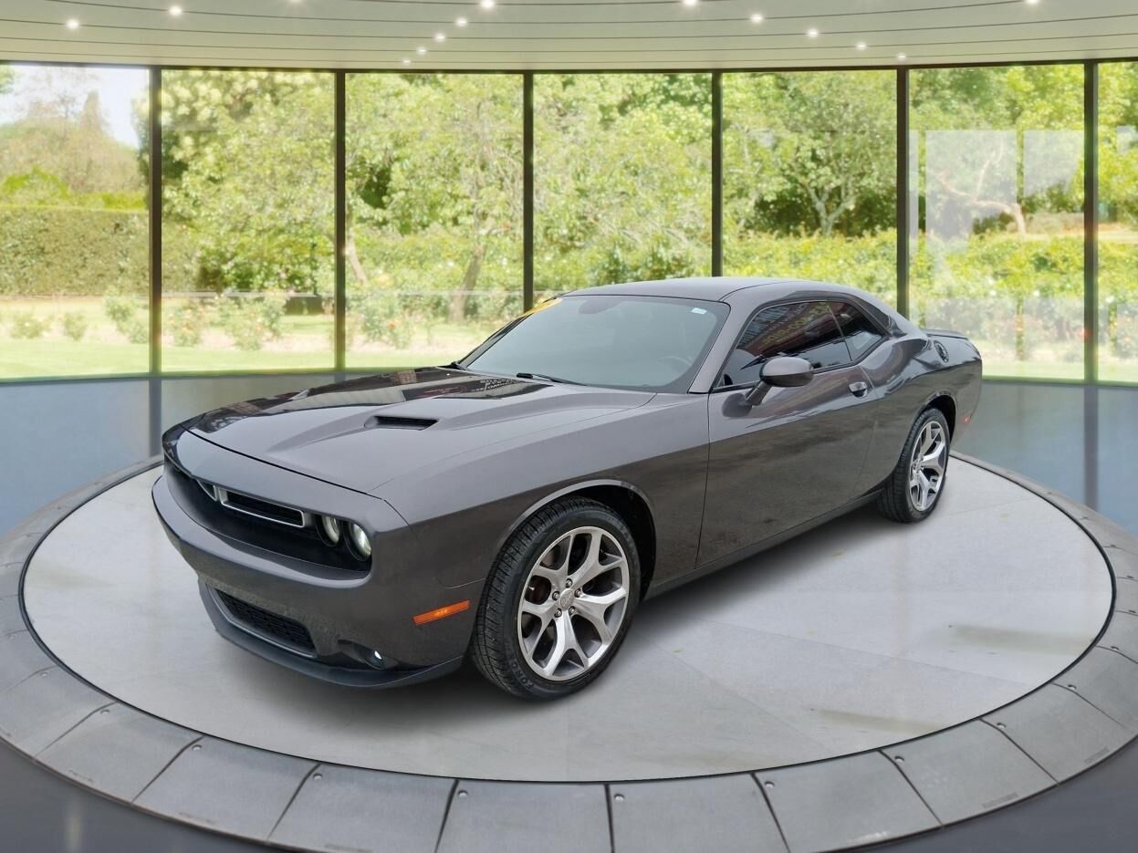 2015 DODGE Challenger