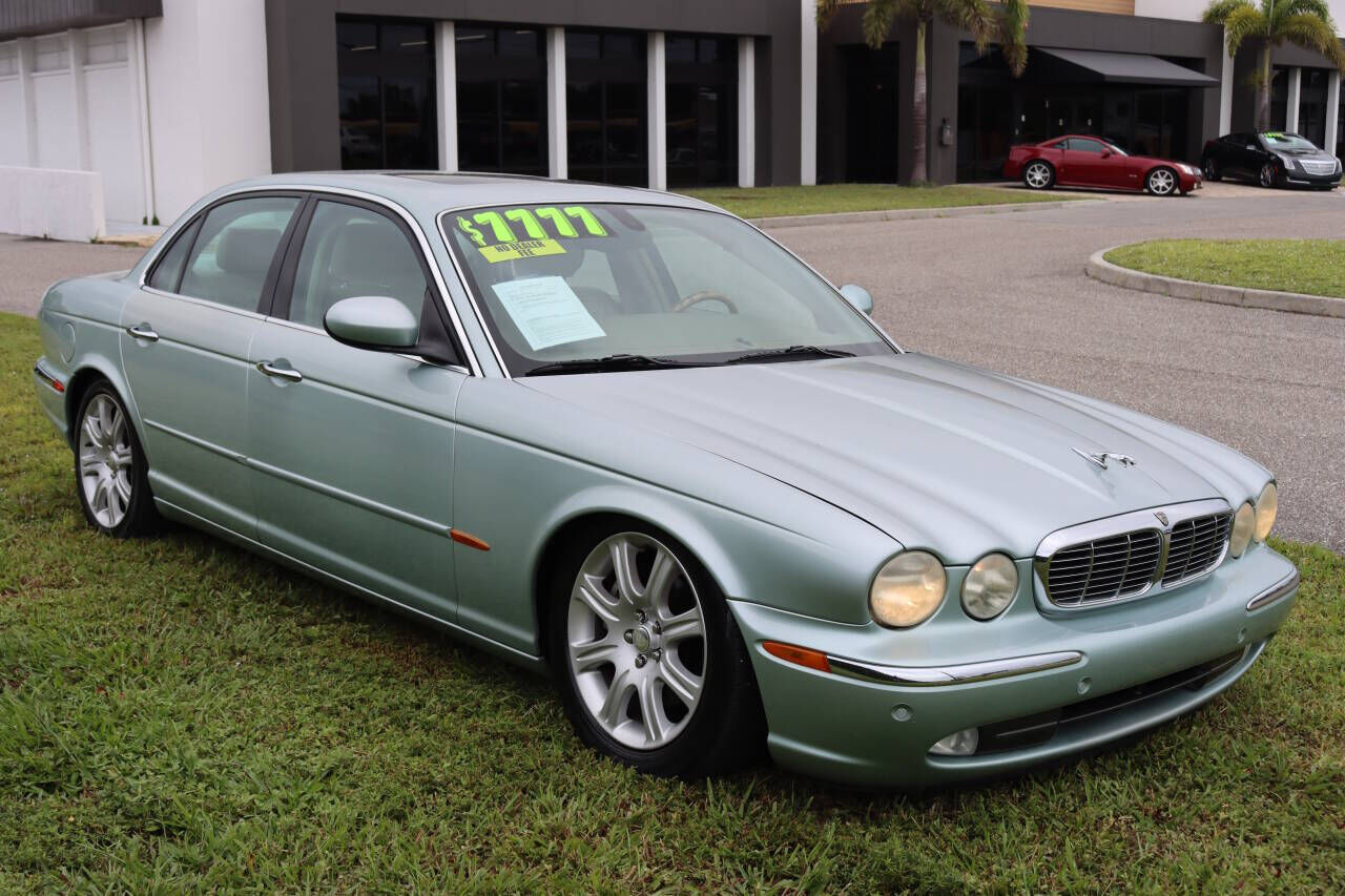 2004 JAGUAR XJ
