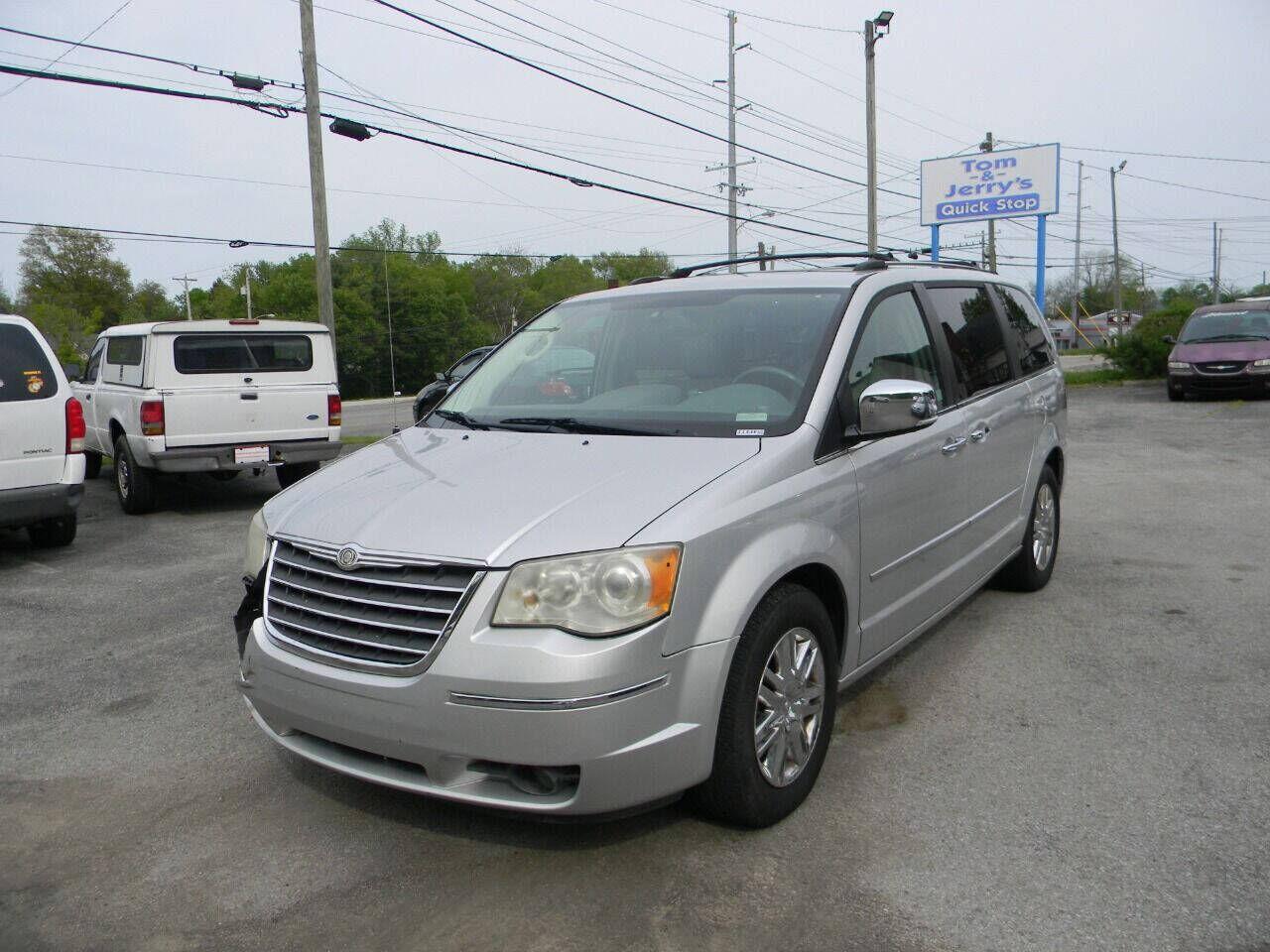 2008 CHRYSLER Town and Country