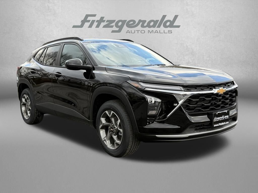 2026 CHEVROLET Trax