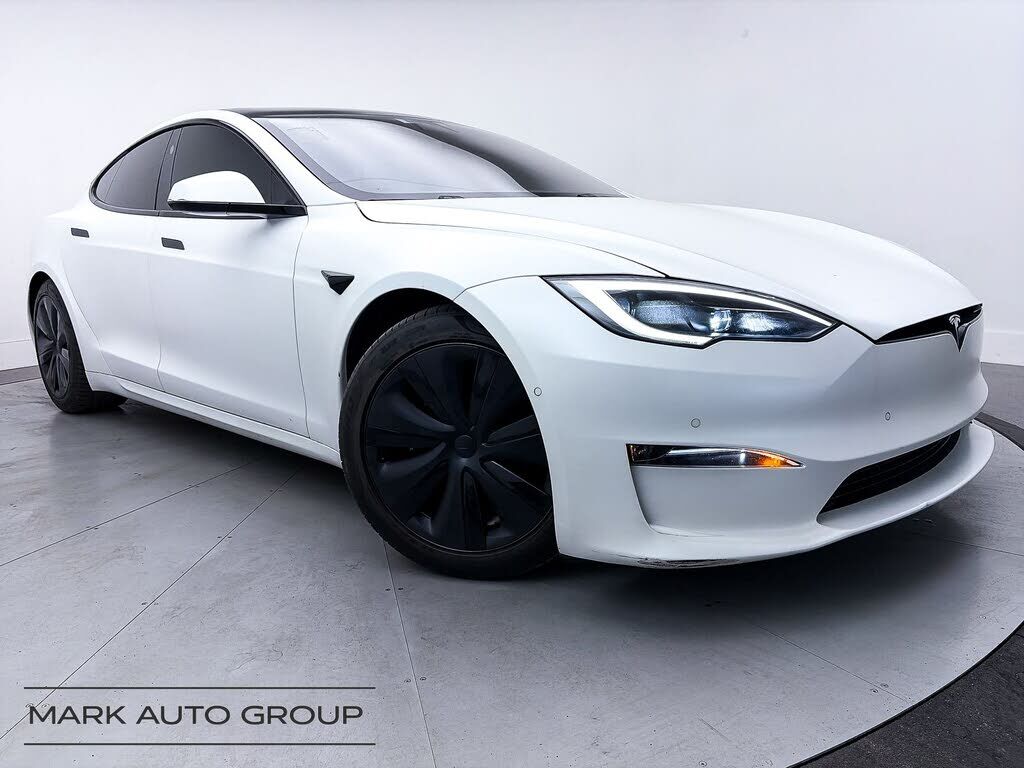 2022 TESLA Model S