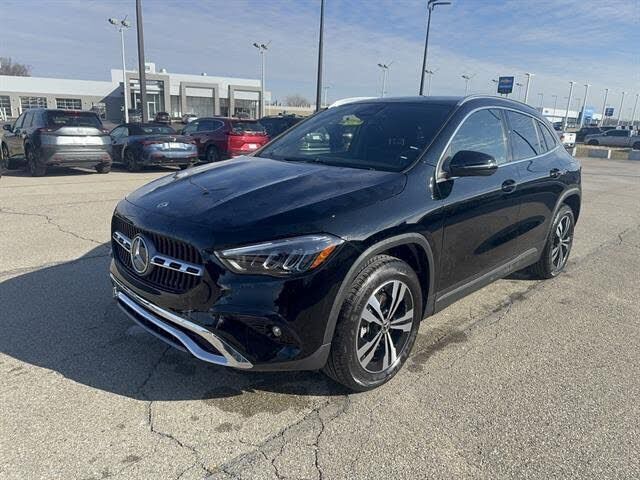 2026 MERCEDES-BENZ GLA-Class