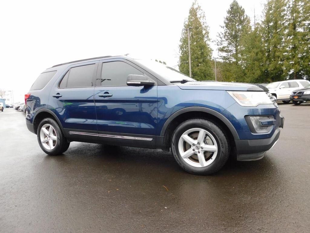 2016 FORD Explorer
