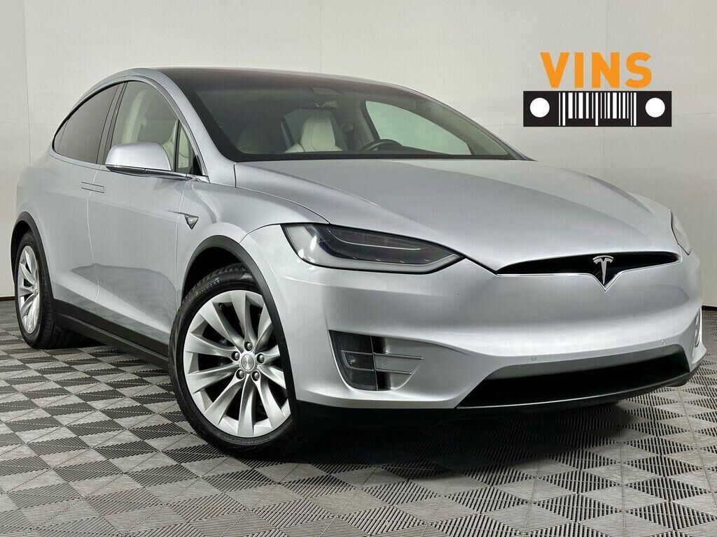 2018 TESLA Model X