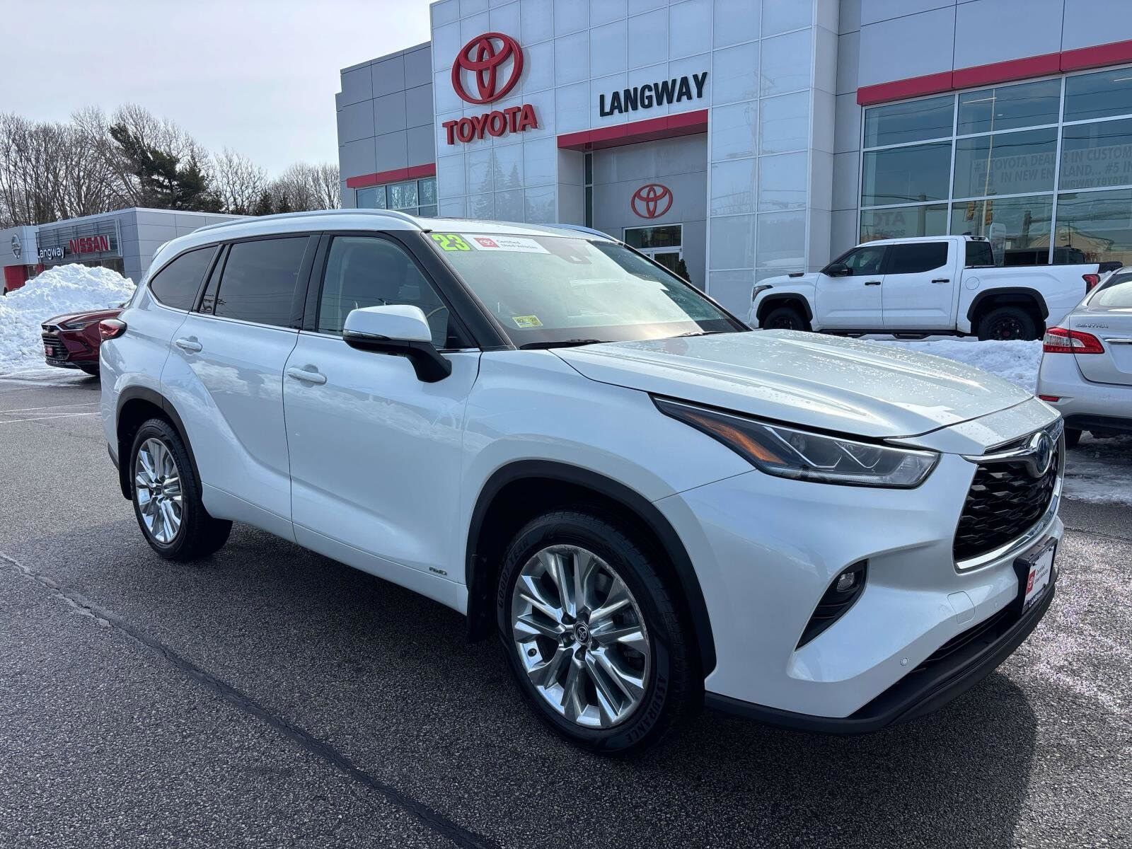 2023 TOYOTA Highlander