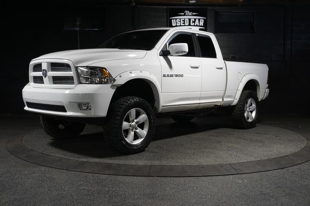 2011 DODGE Ram
