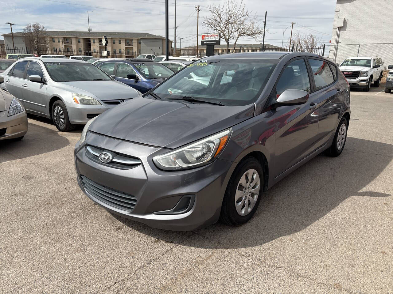 2016 HYUNDAI Accent