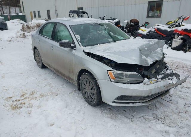 2015 VOLKSWAGEN Jetta