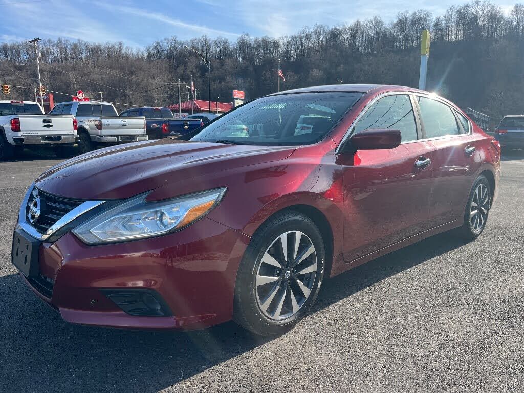 2017 NISSAN Altima