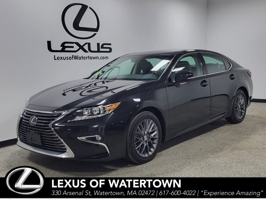 2018 LEXUS ES