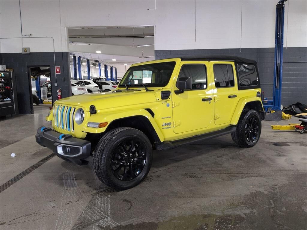 2022 JEEP Wrangler