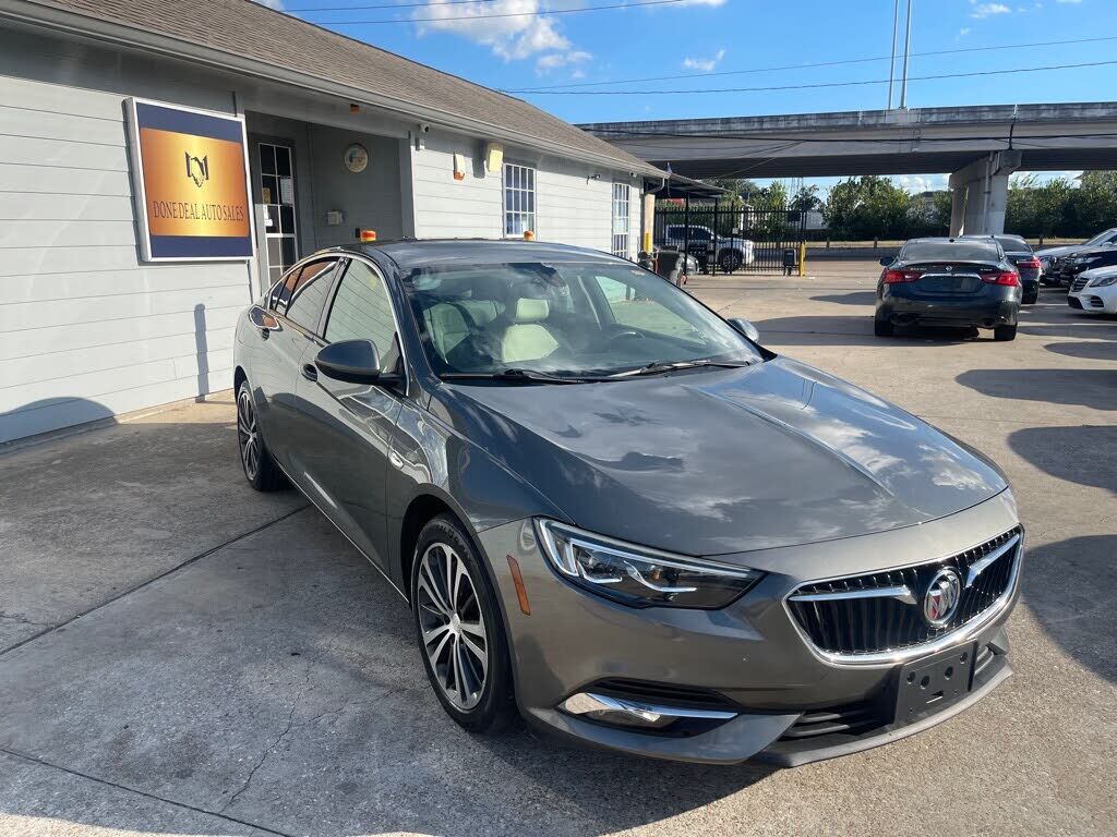 2018 BUICK Regal