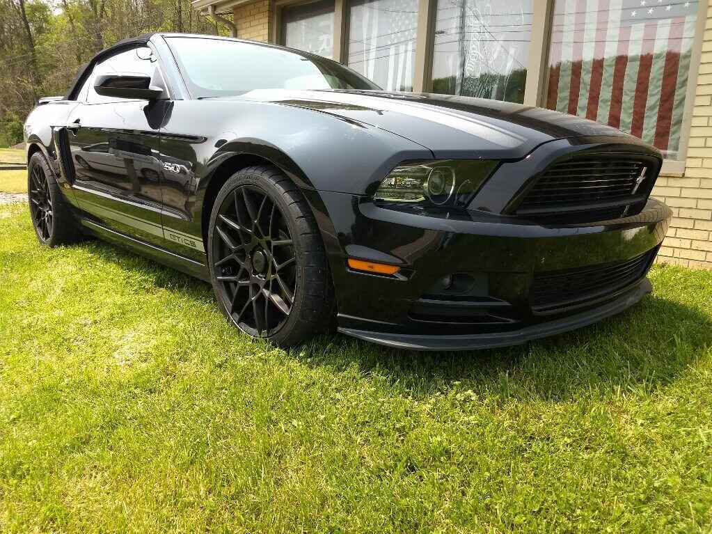 2014 FORD Mustang