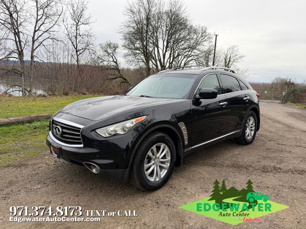 2012 INFINITI FX35
