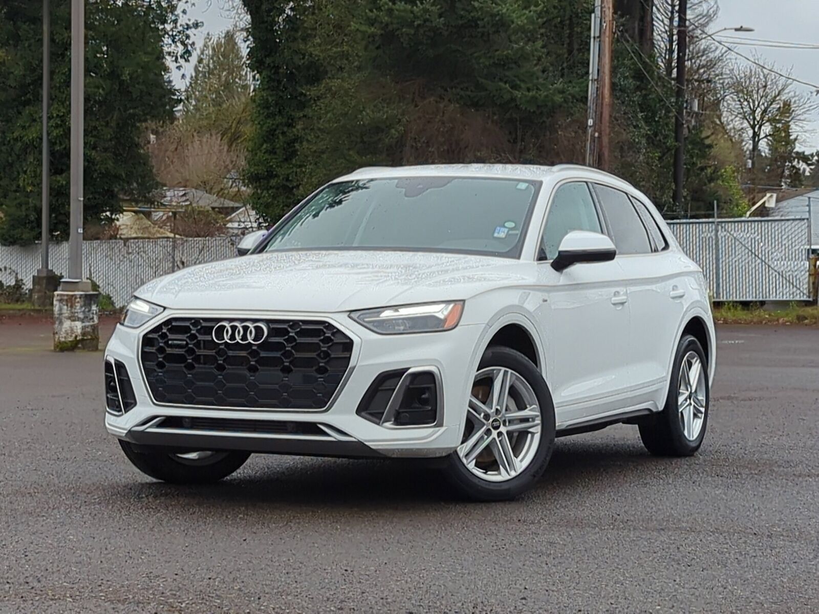 2023 AUDI Q5 e