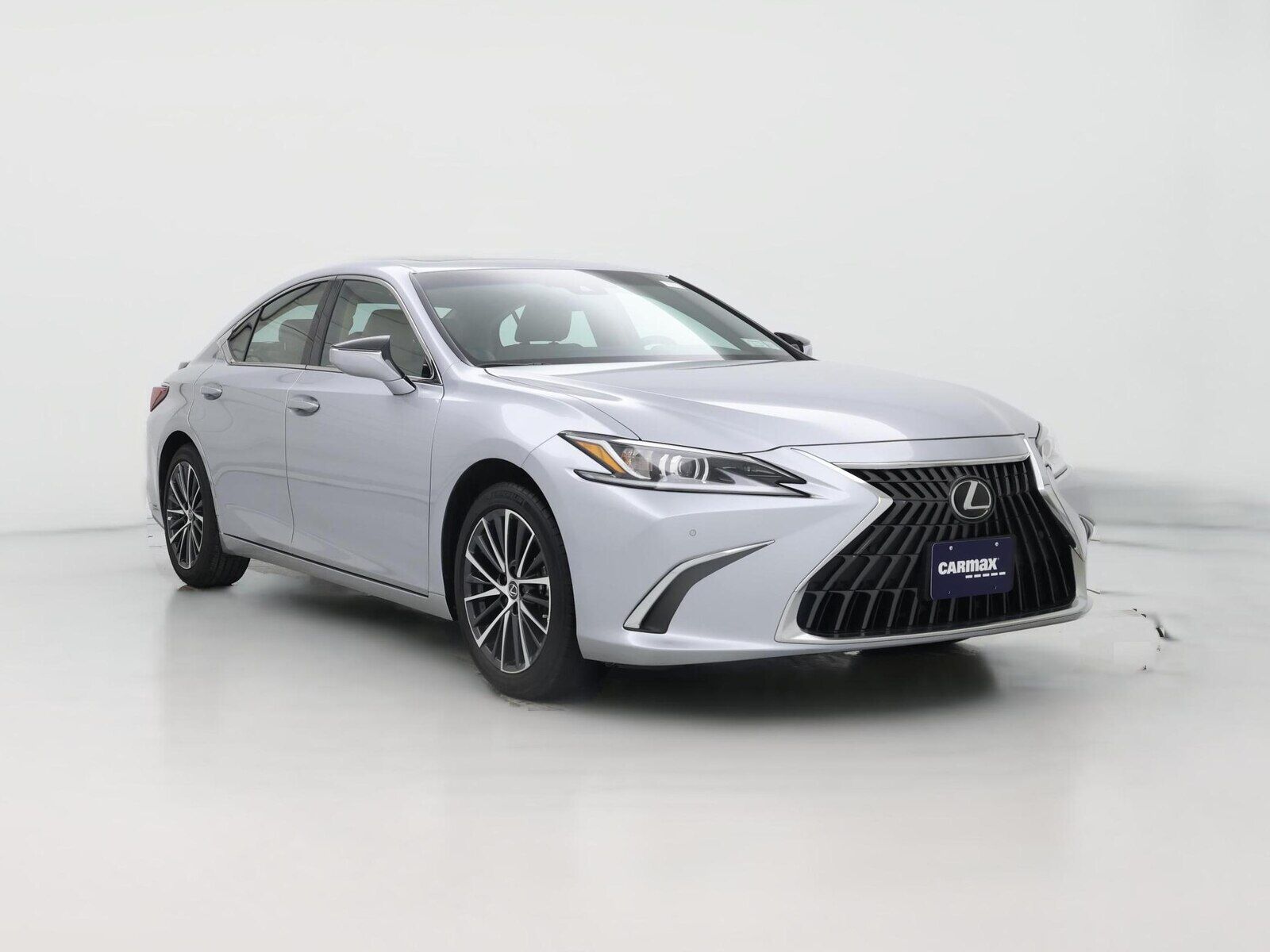 2025 LEXUS ES