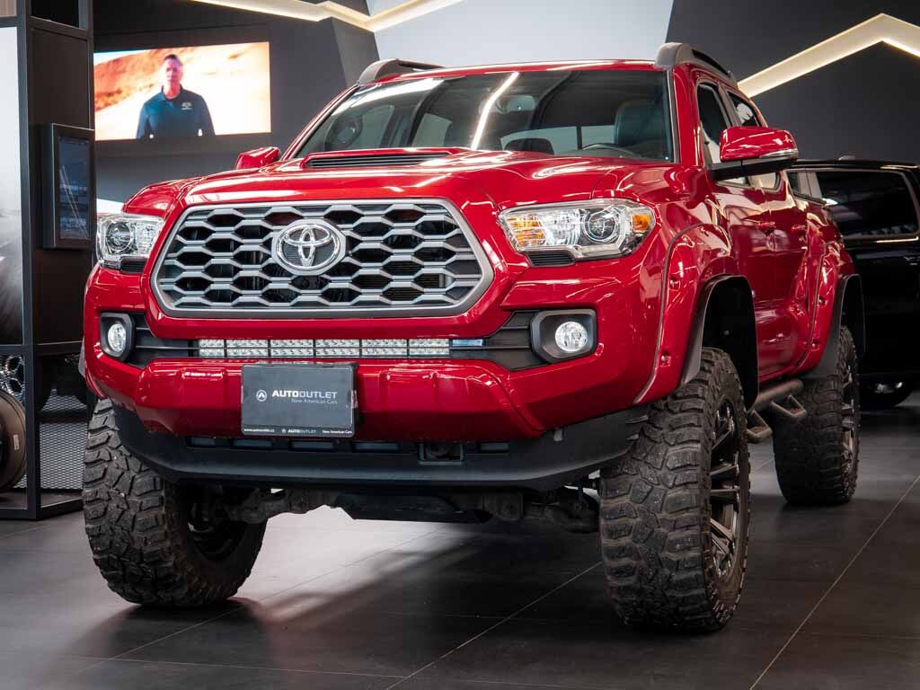 2022 TOYOTA Tacoma