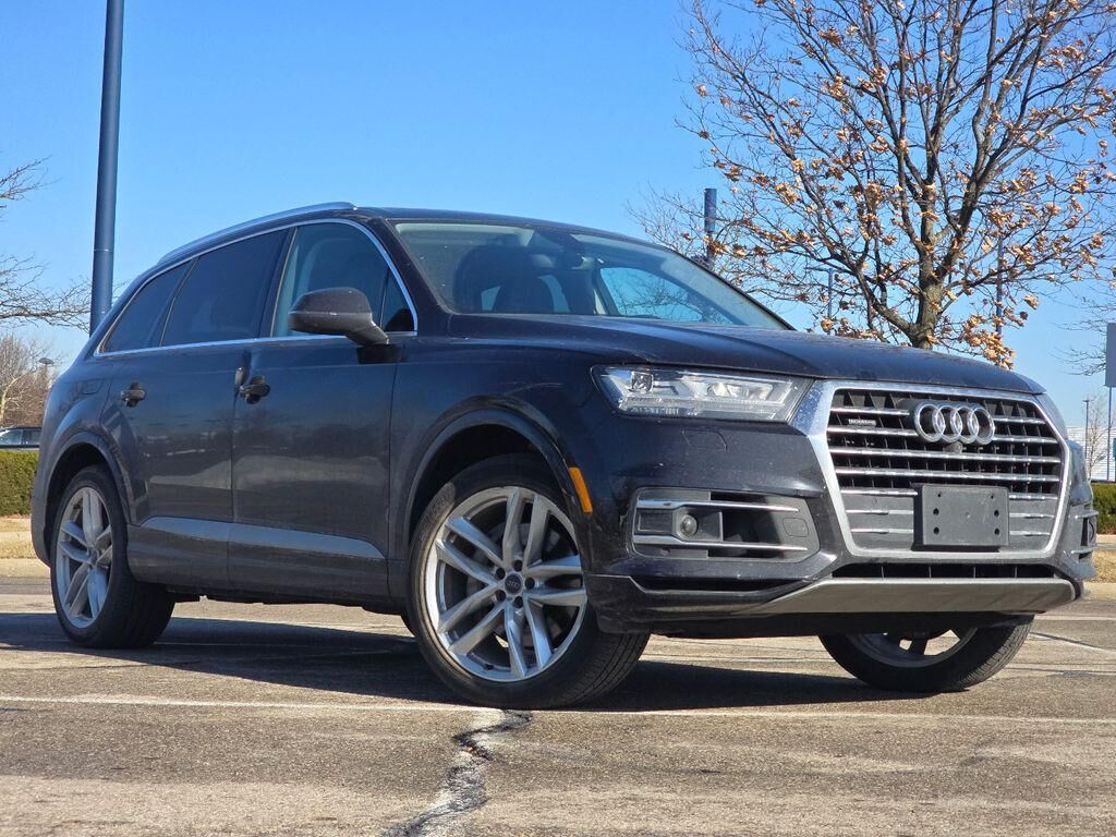 2017 AUDI Q7