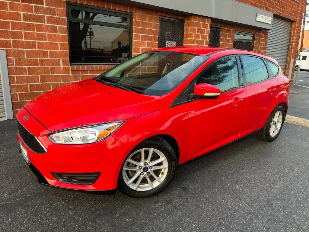 2017 FORD Focus