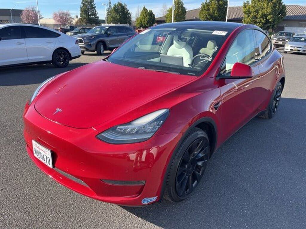 2021 TESLA Model Y