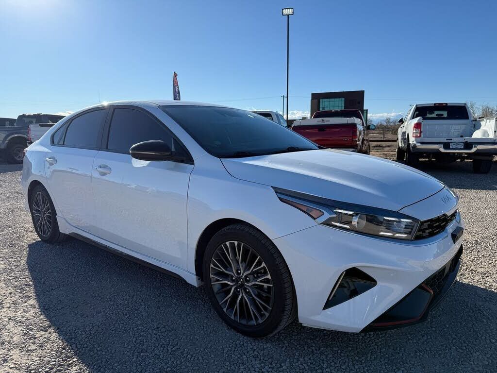 2023 KIA Forte
