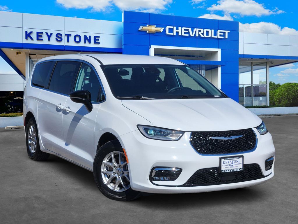 2024 CHRYSLER Pacifica