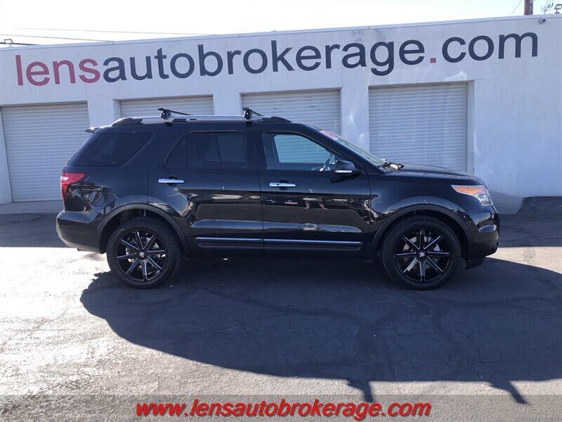 2014 FORD Explorer