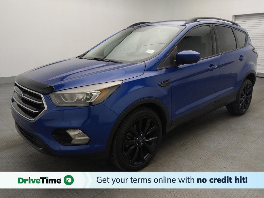 2017 FORD Escape