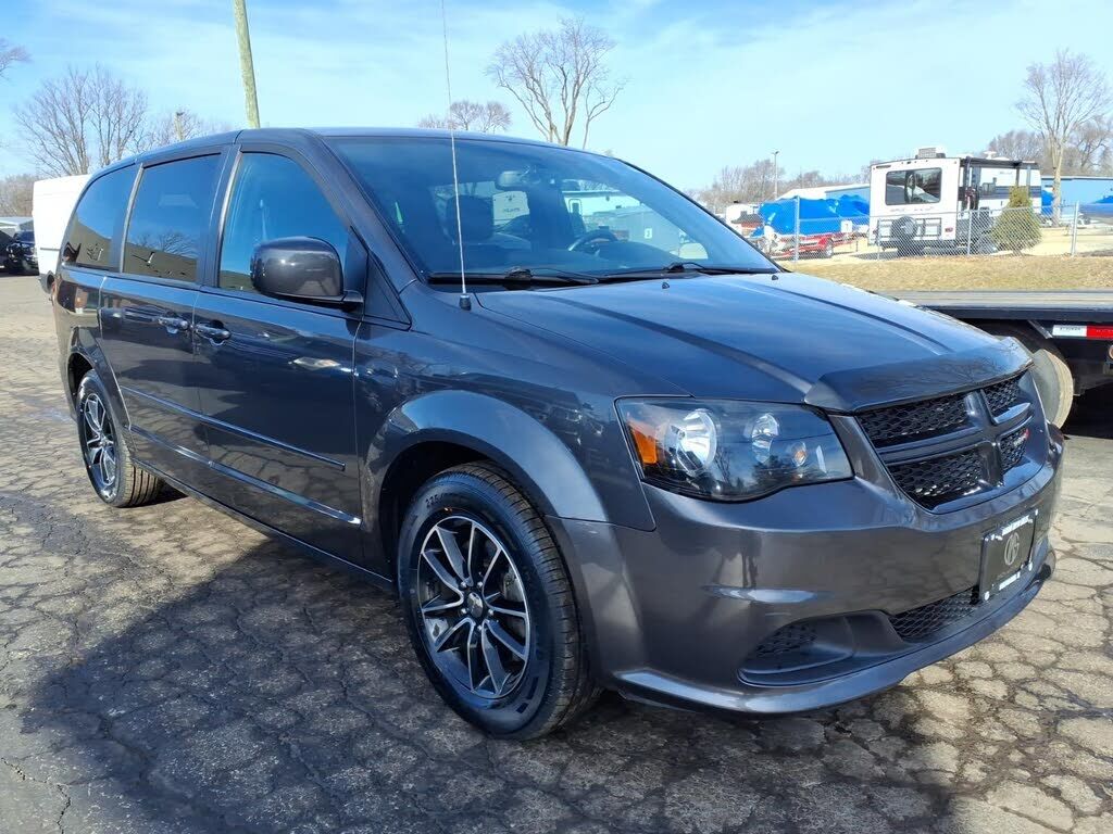 2017 DODGE Grand Caravan