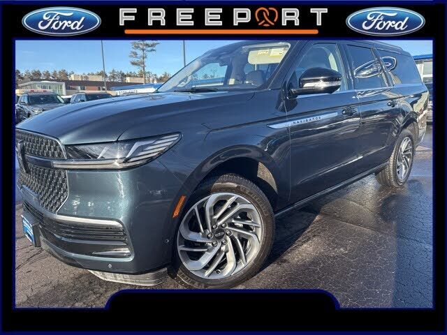 2025 LINCOLN Navigator L