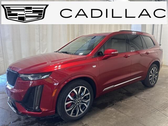 2025 CADILLAC XT6