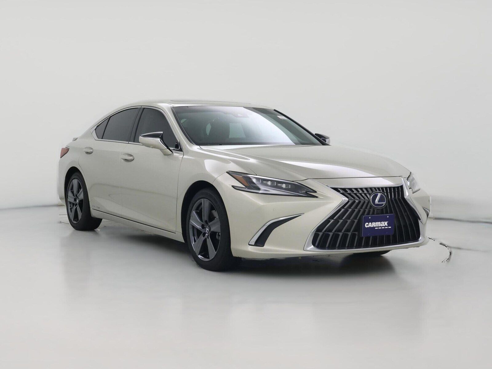 2022 LEXUS ES
