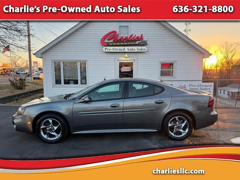 2004 PONTIAC Grand Prix