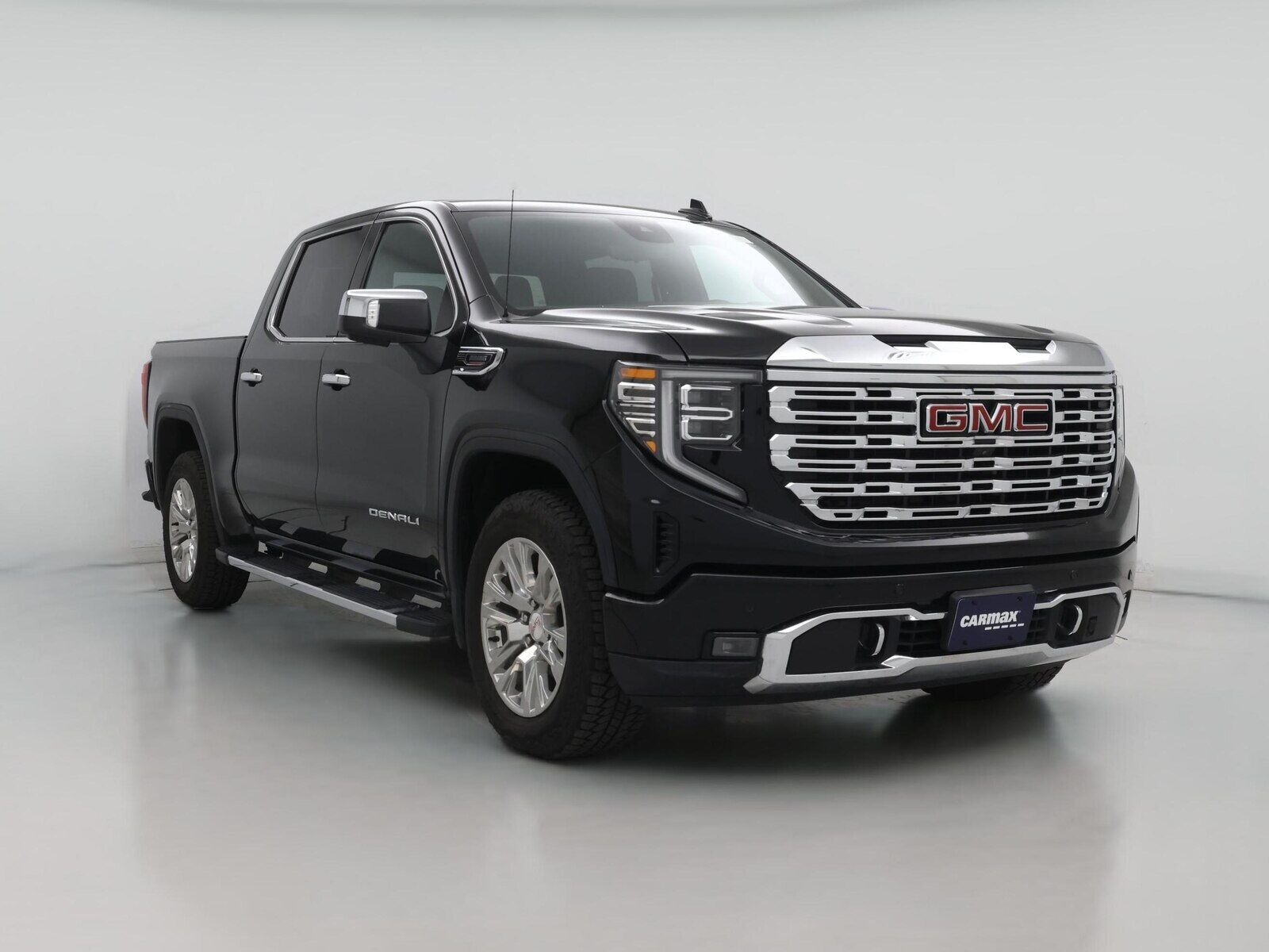 2023 GMC Sierra