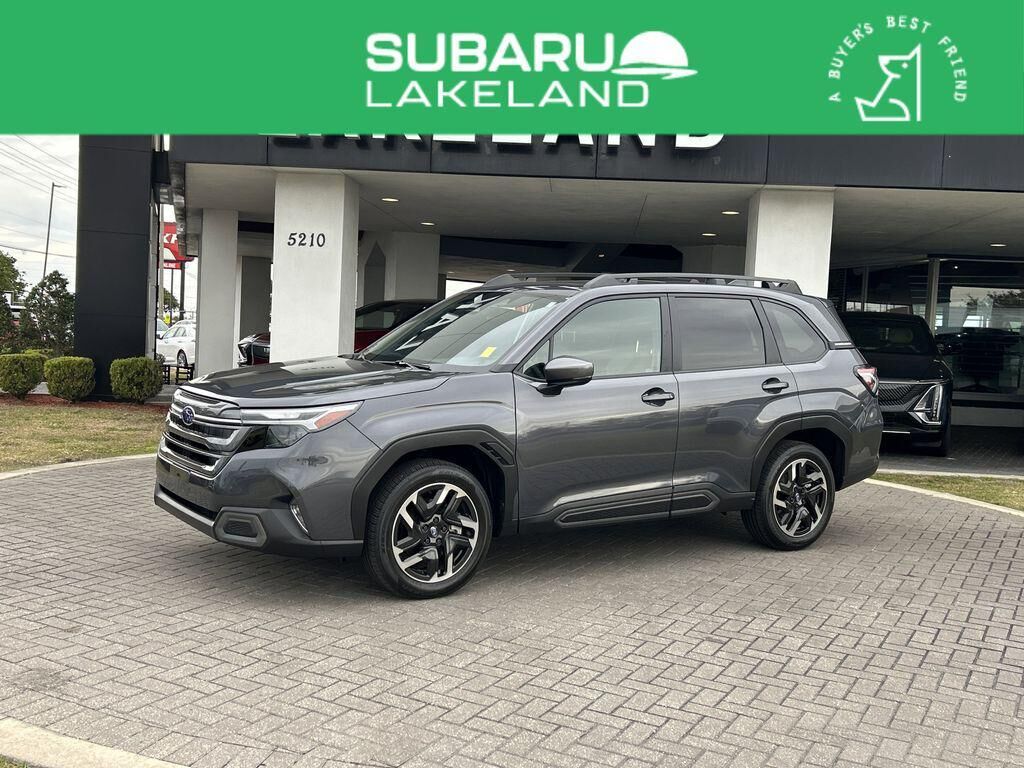 2025 SUBARU Forester