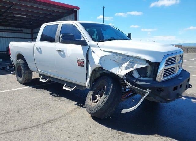 2012 DODGE Ram