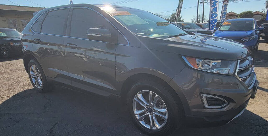 2017 FORD Edge