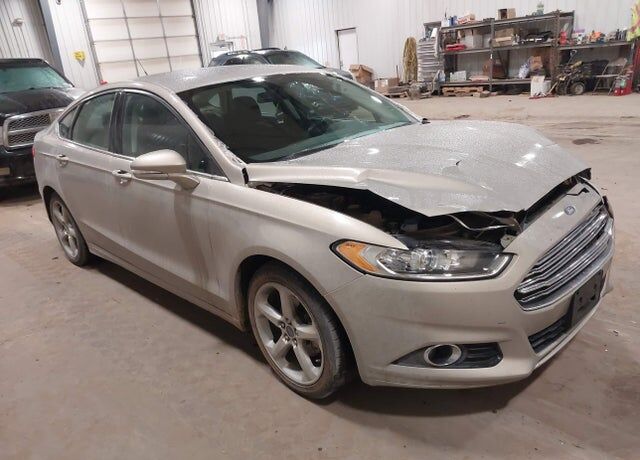 2015 FORD Fusion