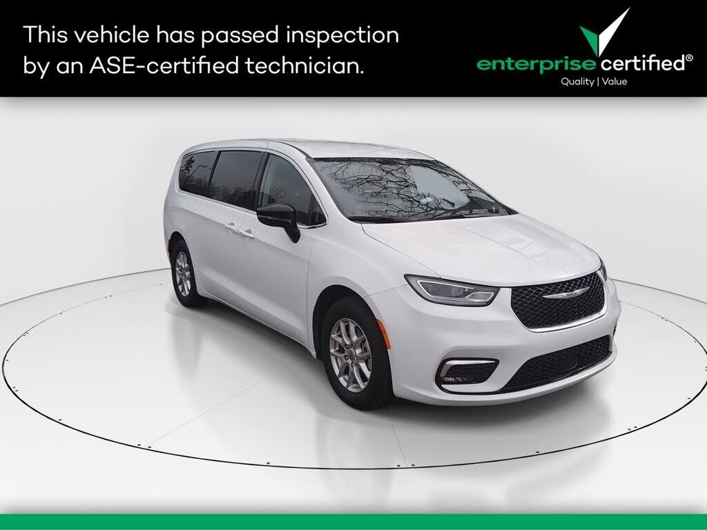 2024 CHRYSLER Pacifica