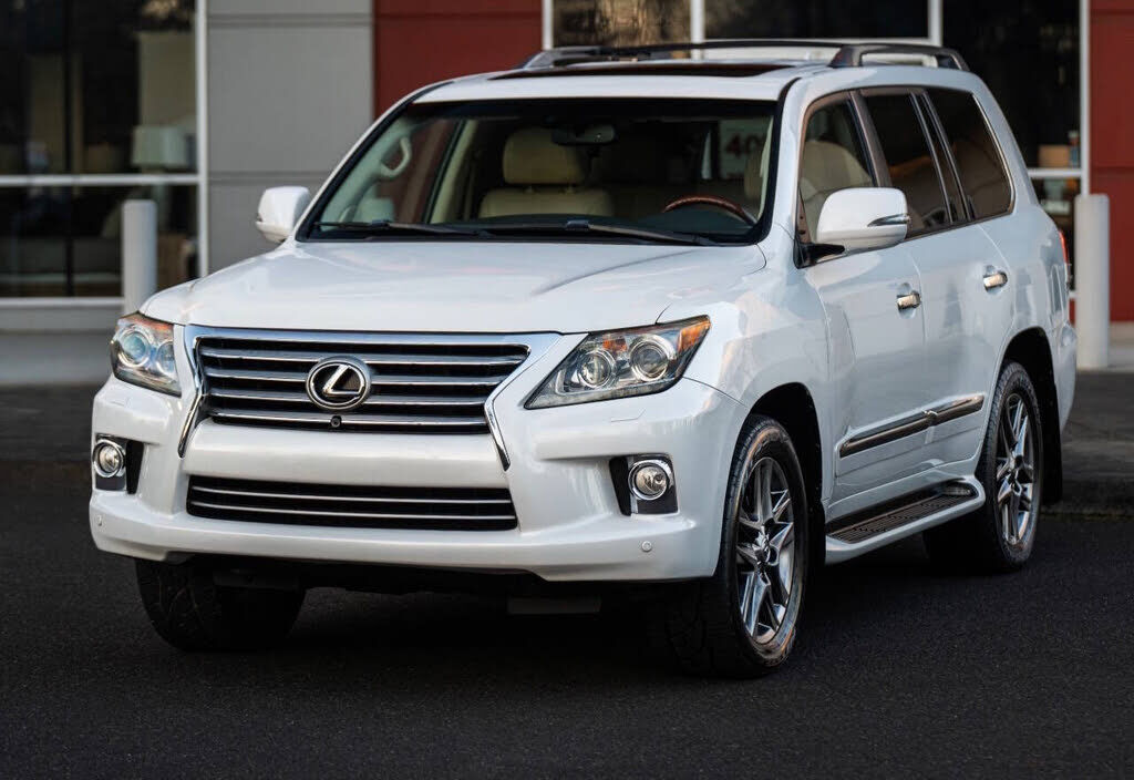 2013 LEXUS LX