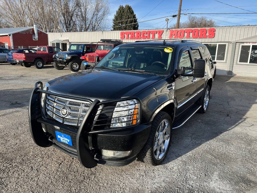 2011 CADILLAC Escalade