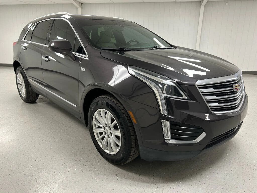 2017 CADILLAC XT5